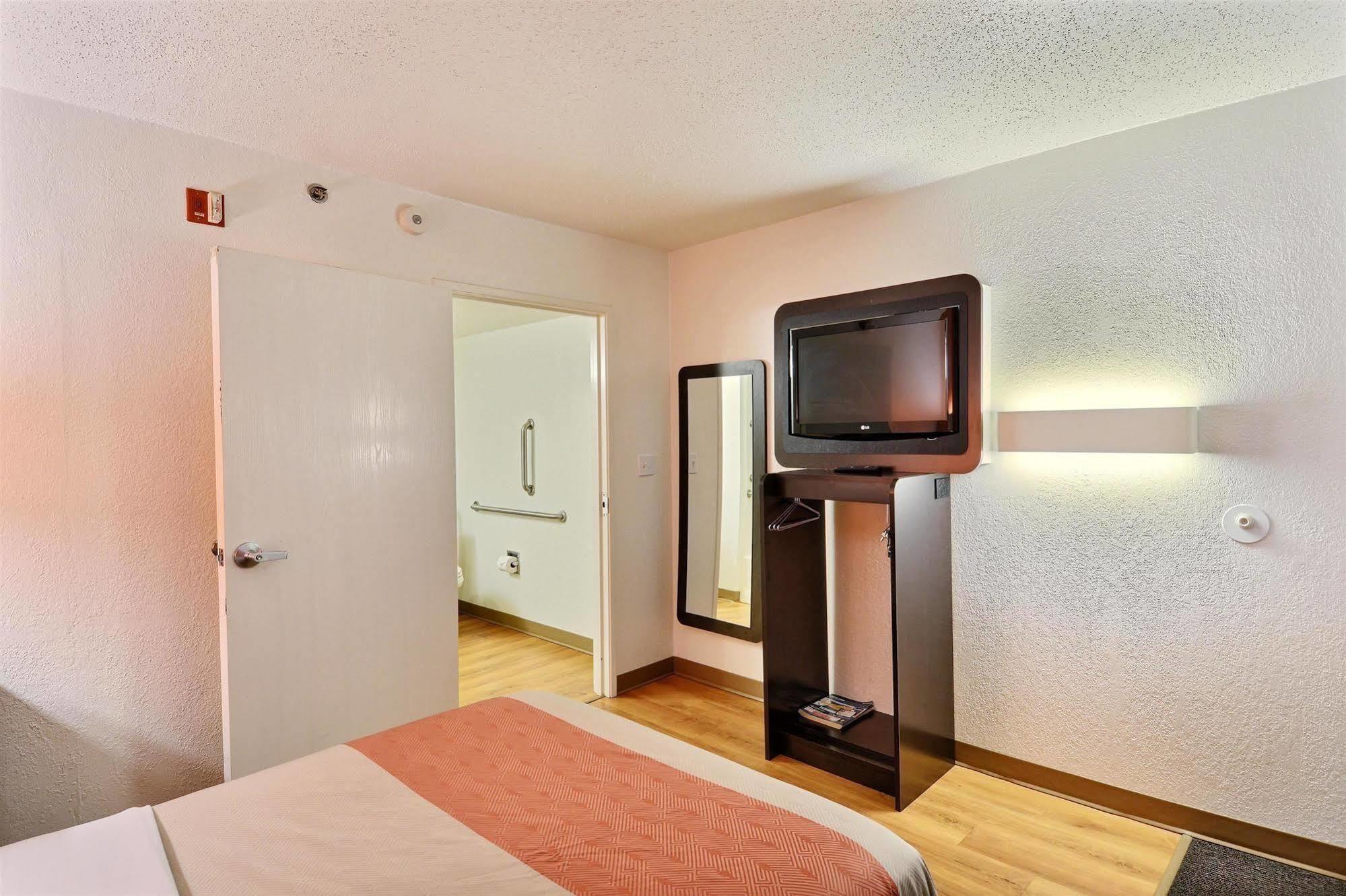 Motel 6-Tewksbury, Ma - Boston Zewnętrze zdjęcie